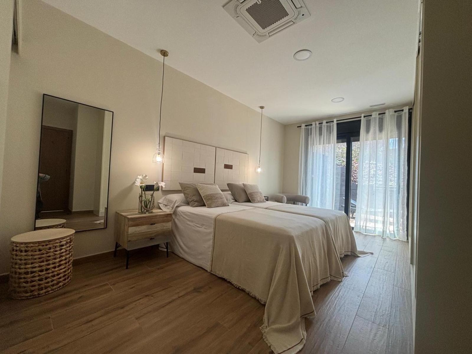 Nova Aguieira Apartments - Acceso Directo Playa Порто да Сон Екстериор снимка